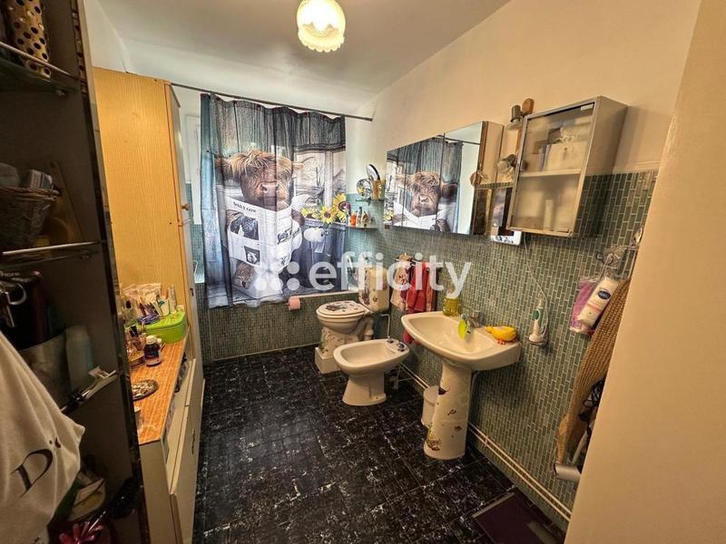 Maison - 175 m² - 5 pièces