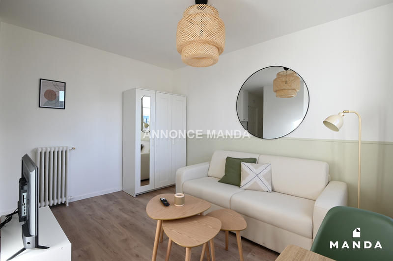 Studio - 19 m² - 1 pièce