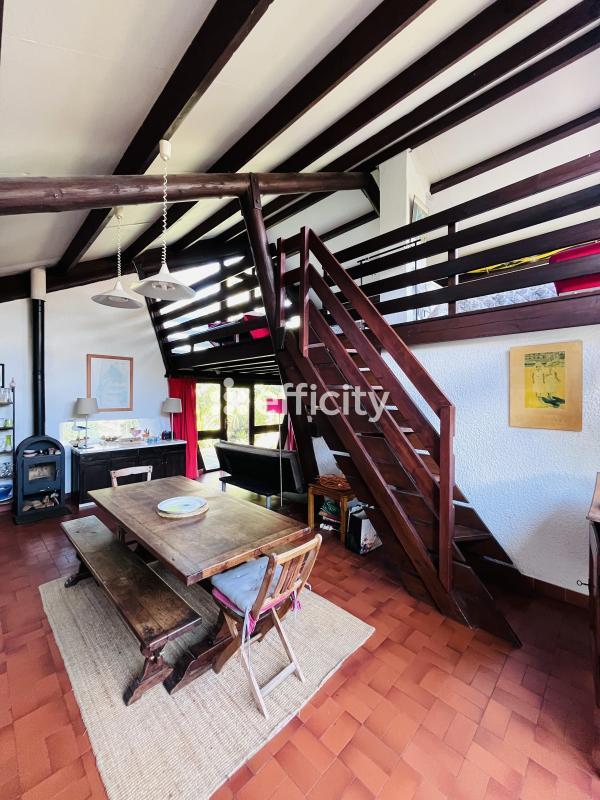 Maison - 112 m² - 5 pièces