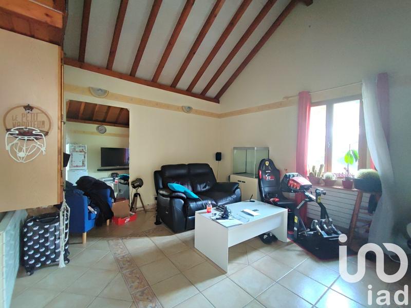 Maison - 200 m² - 12 pièces