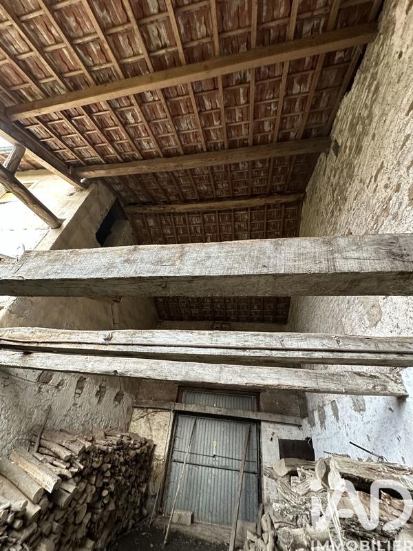 Maison - 280 m² - 10 pièces