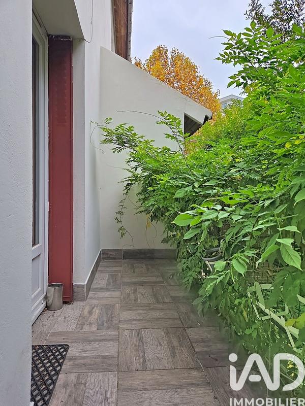 Appartement - 100 m² - 5 pièces