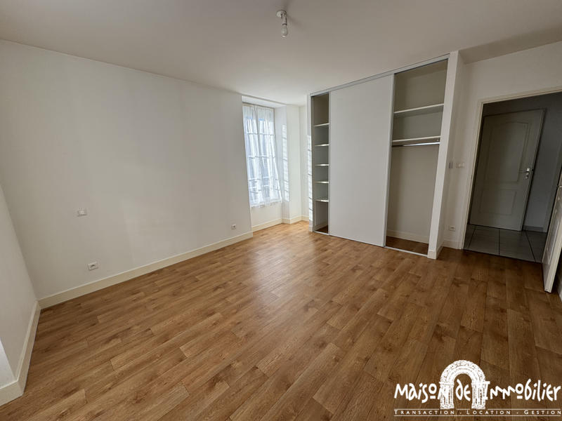 Appartement - 94 m² - 3 pièces