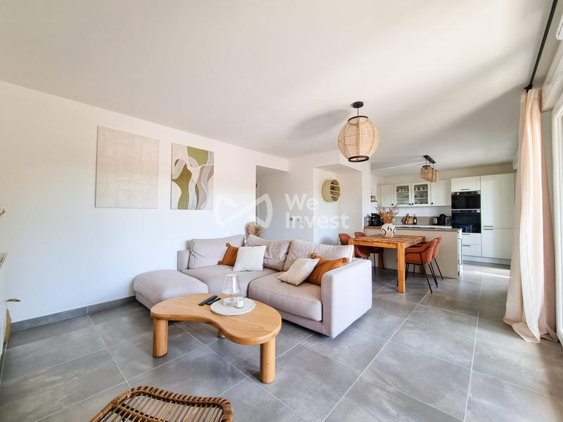 Appartement - 85 m² - 4 pièces