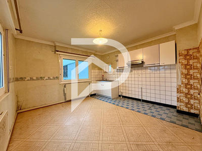 Maison - 106 m² - 5 pièces