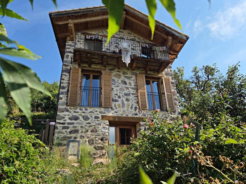 Maison - 85 m² - 3 pièces