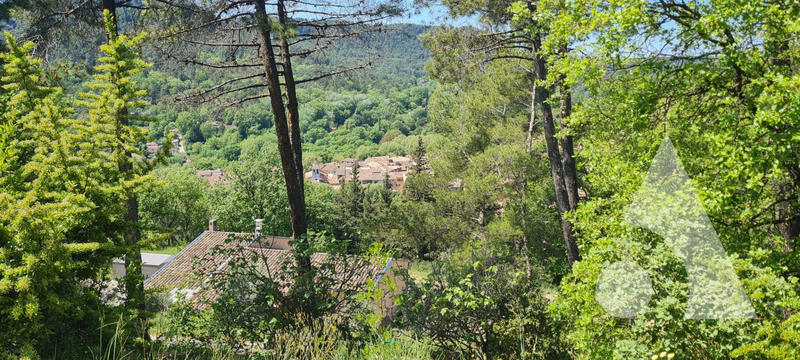 Maison - 174 m² - 7 pièces