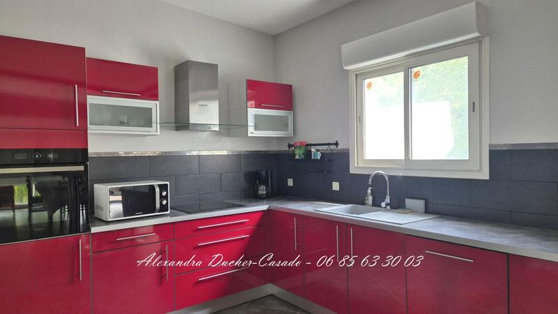 Maison - 130 m² - 4 pièces