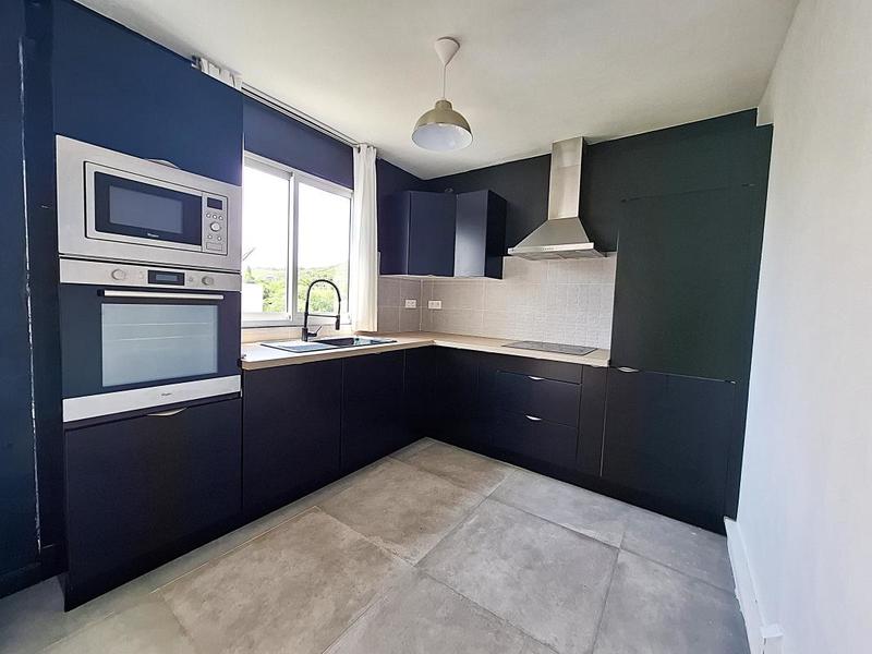 Appartement - 90 m² - 5 pièces