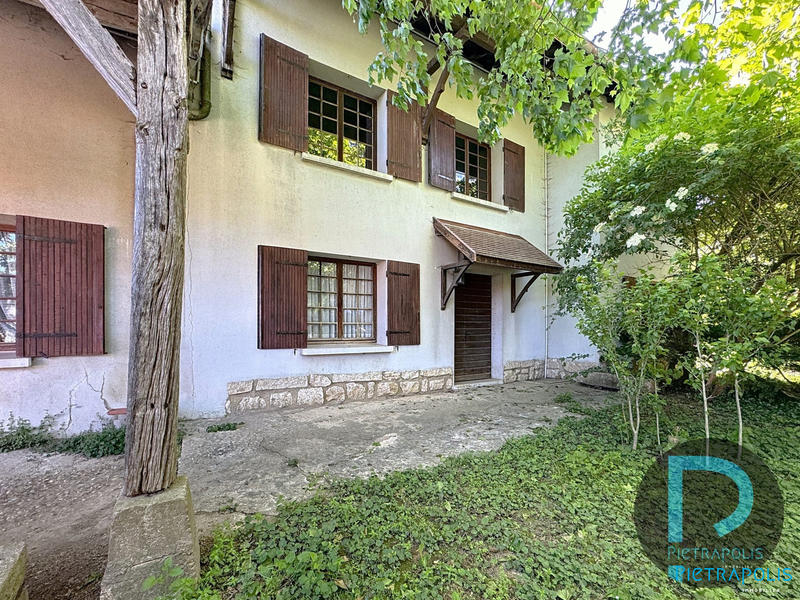 Maison ancienne - 209 m² - 6 pièces