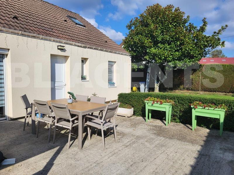 Maison traditionnelle - 130 m² - 7 pièces