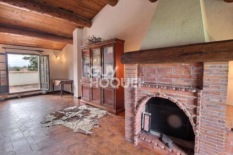 Maison - 298 m² - 11 pièces