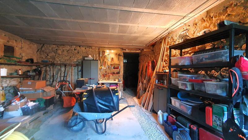 Propriété - 327 m² - 12 pièces