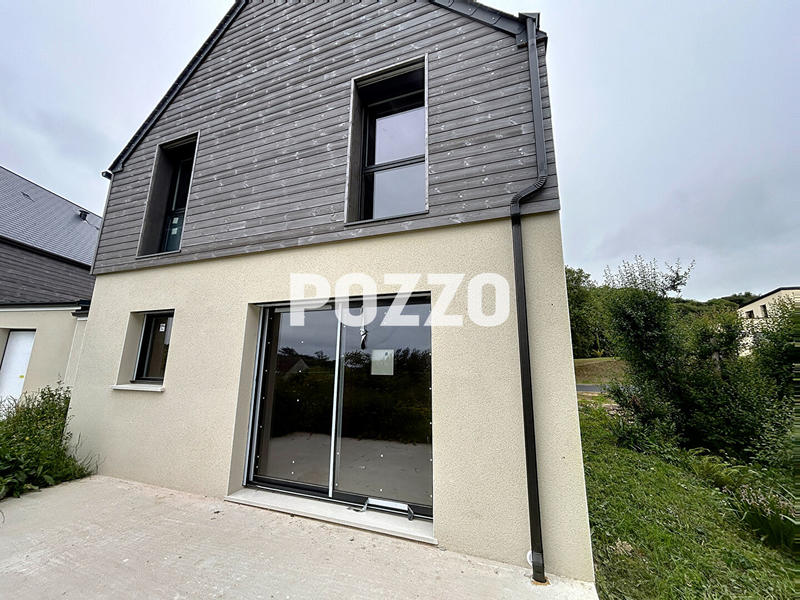 Maison - 90 m² - 4 pièces