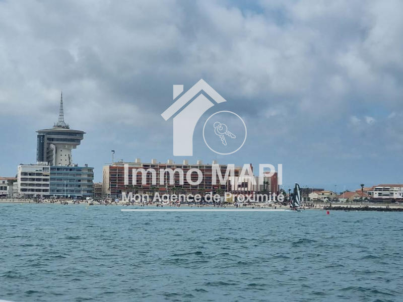 Fonds de commerce - Magasins - 100 m²