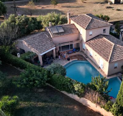 Maison - 175 m² - 7 pièces