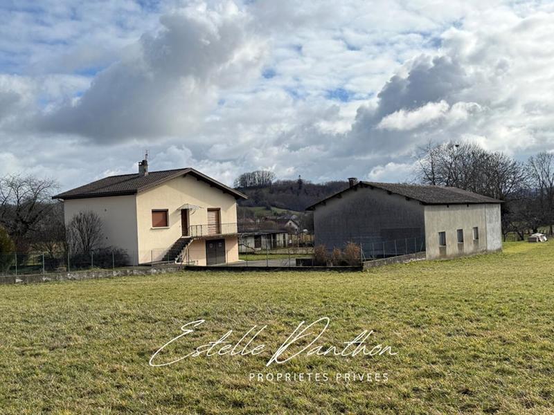 Maison - 80 m² - 4 pièces