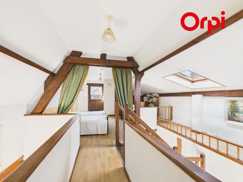 Maison - 102 m² - 4 pièces