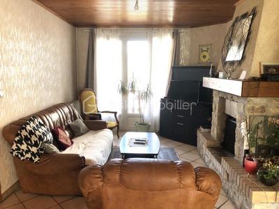 Maison traditionnelle - 115 m² - 6 pièces