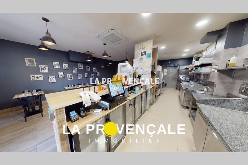 Fonds de commerce - Magasins - 66 m²