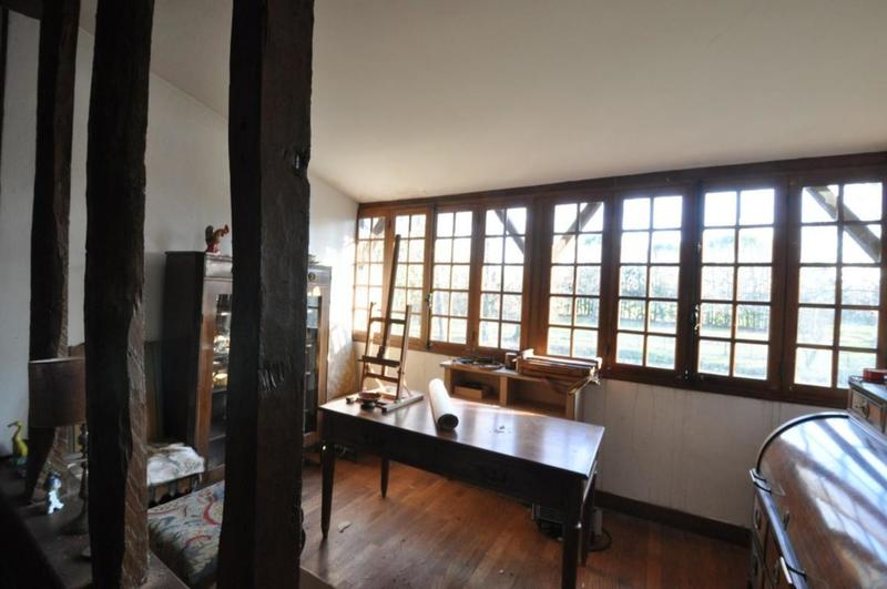 Propriété - 416 m² - 11 pièces