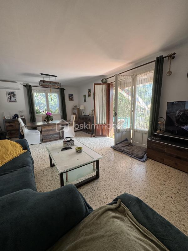 Maison traditionnelle - 87 m² - 5 pièces