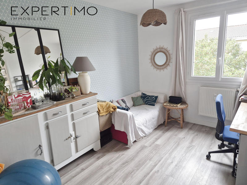 Appartement - 112 m² - 6 pièces