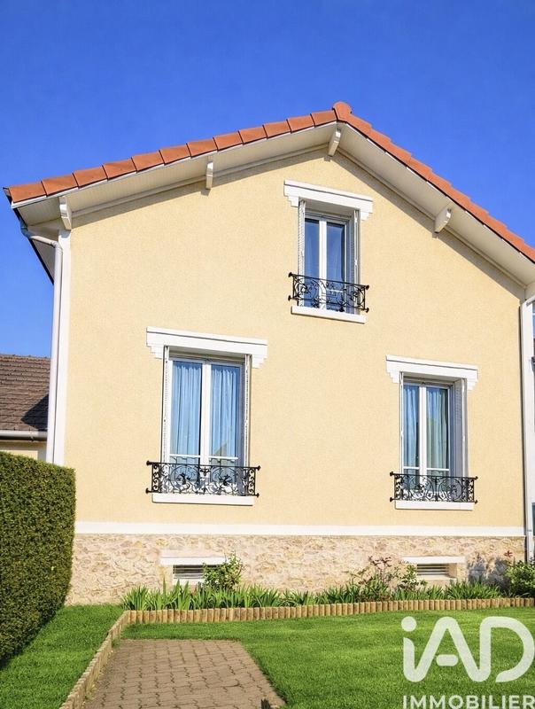 Maison - 88 m² - 4 pièces