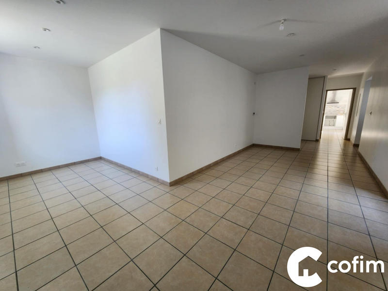 Maison - 101 m² - 5 pièces