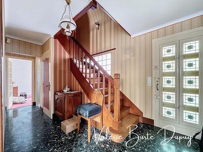 Maison - 130 m² - 7 pièces