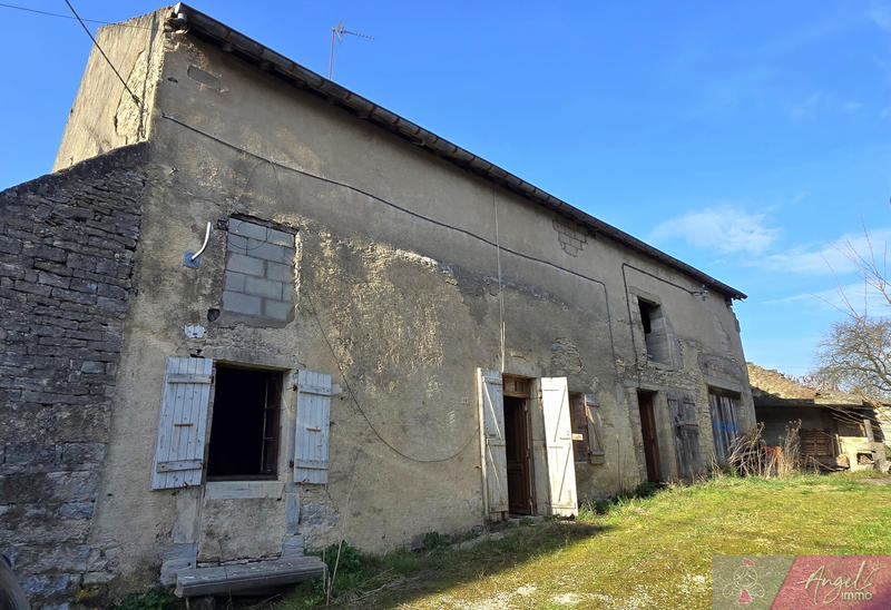 Maison de village - 84 m² - 4 pièces