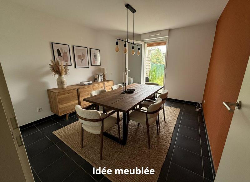 Maison - 99 m² - 5 pièces