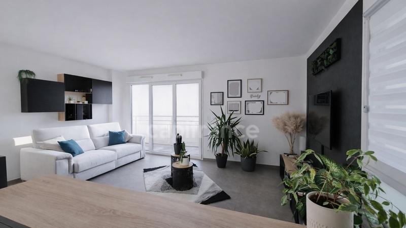 Appartement - 83 m² - 4 pièces