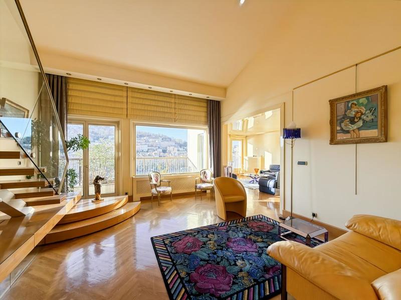 Duplex - 222 m² - 4 pièces