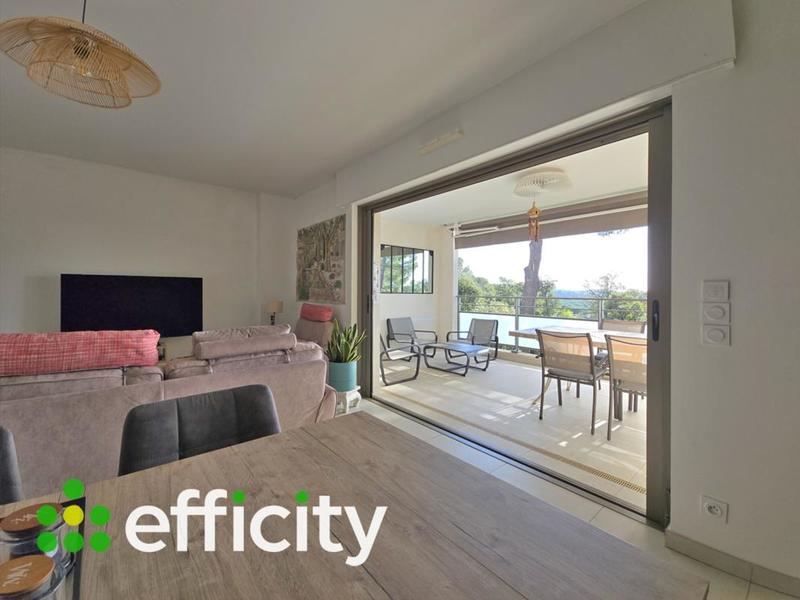 Appartement - 83 m² - 3 pièces