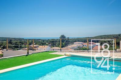 Maison - 180 m² - 6 pièces