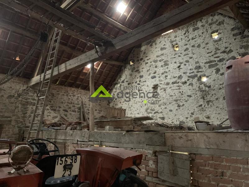 Propriété - 100 m² - 5 pièces