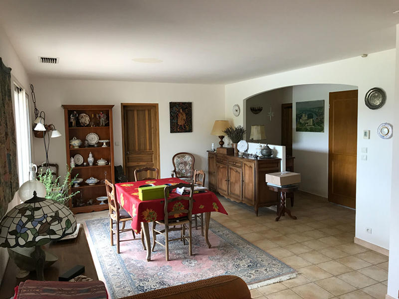 Maison - 184 m² - 6 pièces
