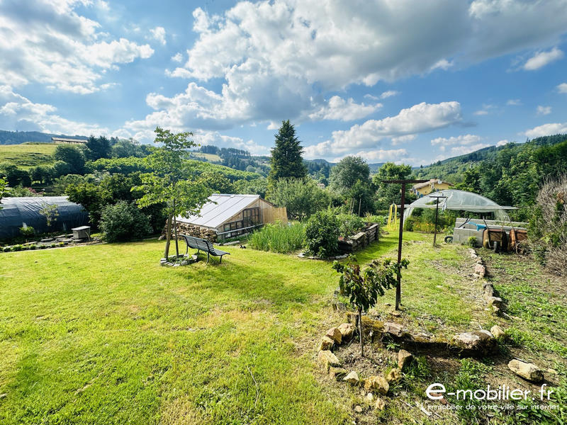 Maison - 80 m² - 4 pièces