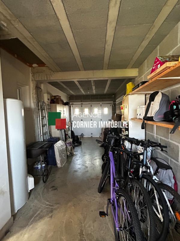 Maison - 104 m² - 4 pièces