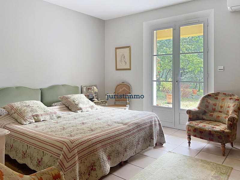 Propriété - 138 m² - 4 pièces