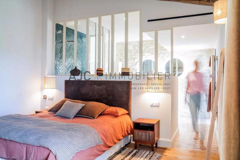 Maison de ville - 215 m² - 6 pièces