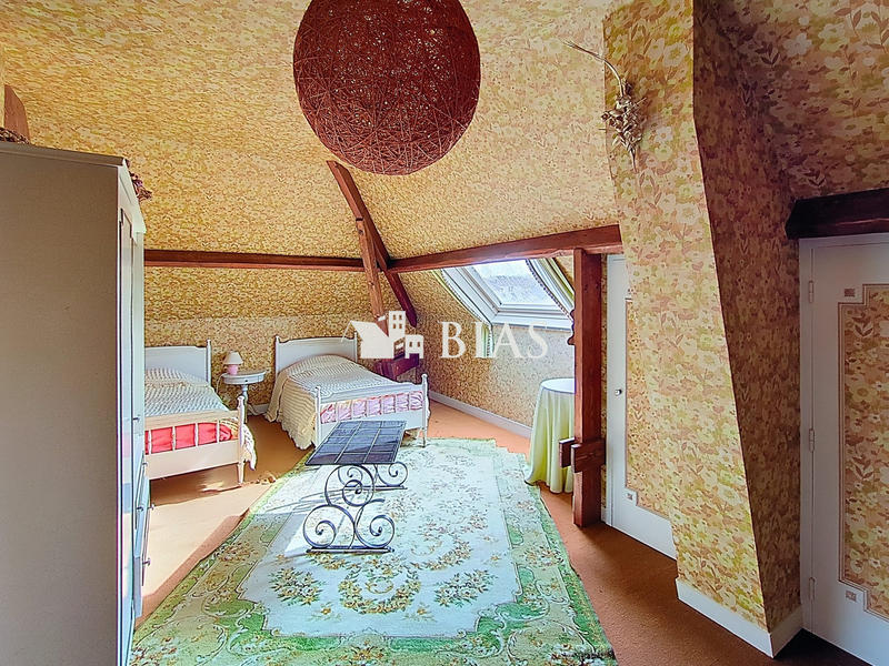 Maison ancienne - 160 m² - 7 pièces