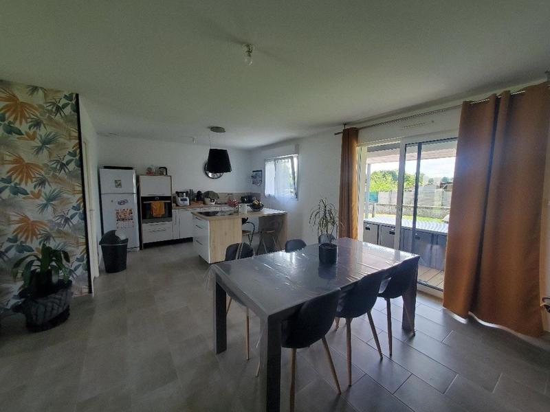 Maison - 105 m² - 5 pièces