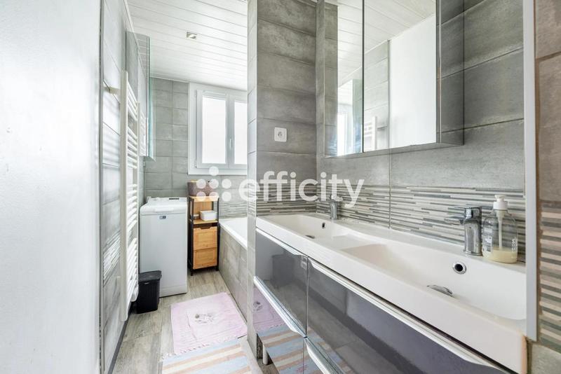 Appartement - 83 m² - 5 pièces