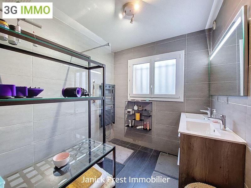 Maison - 152 m² - 7 pièces