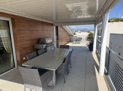 Appartement - 113 m² - 4 pièces