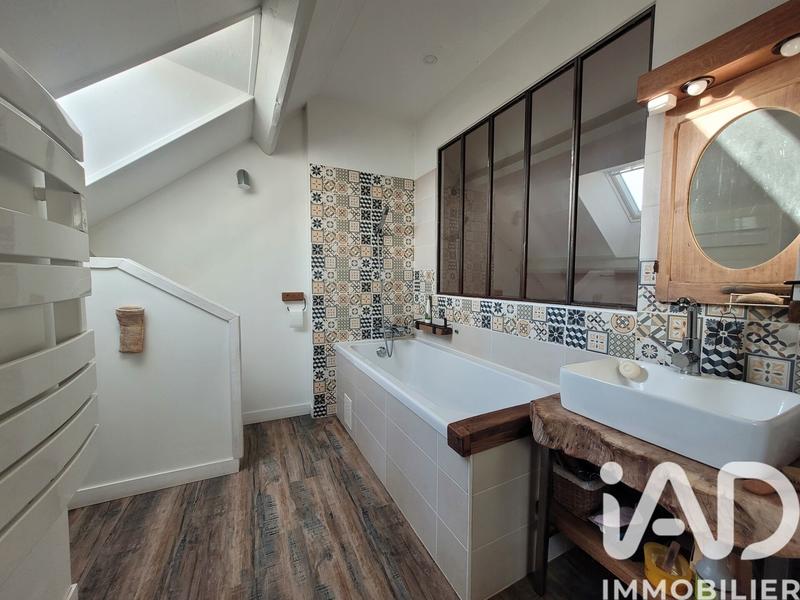 Maison - 101 m² - 4 pièces