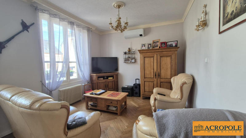 Maison - 150 m² - 5 pièces