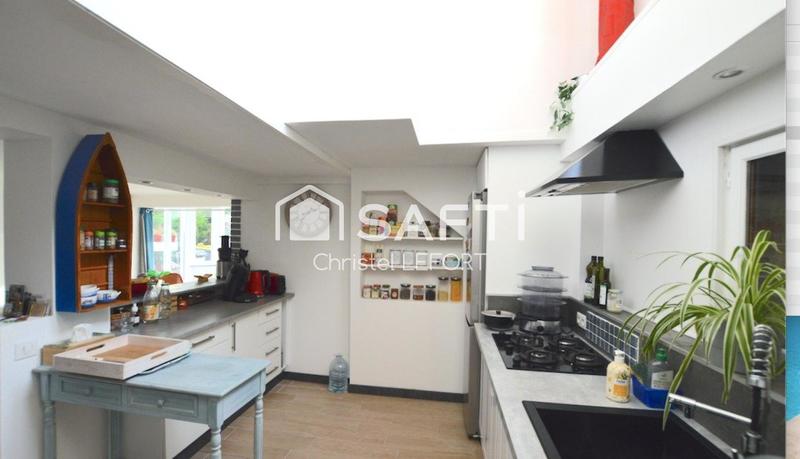 Maison - 107 m² - 5 pièces